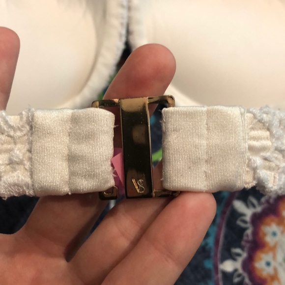 VS BIKINI 👙 🌸💕 - Picture 7 of 12